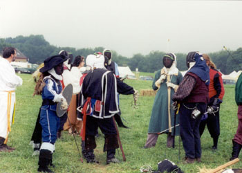 13-melee3